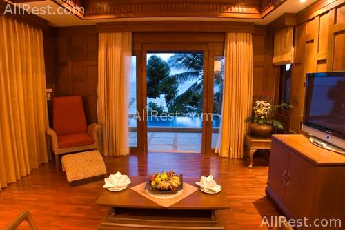 Rawi Warin Resort & Spa 35